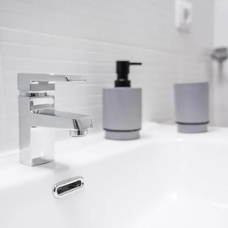 A Unique Experience In * Porto