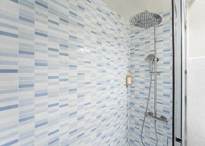 A Unique Experience In Oporto